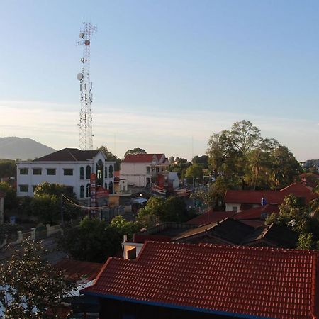Pama Hotel Kampong Chhnang Eksteriør billede