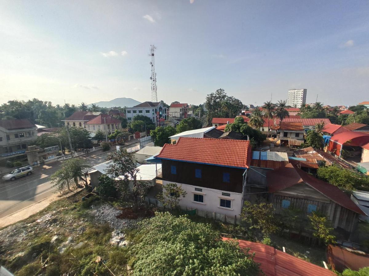 Pama Hotel Kampong Chhnang Eksteriør billede