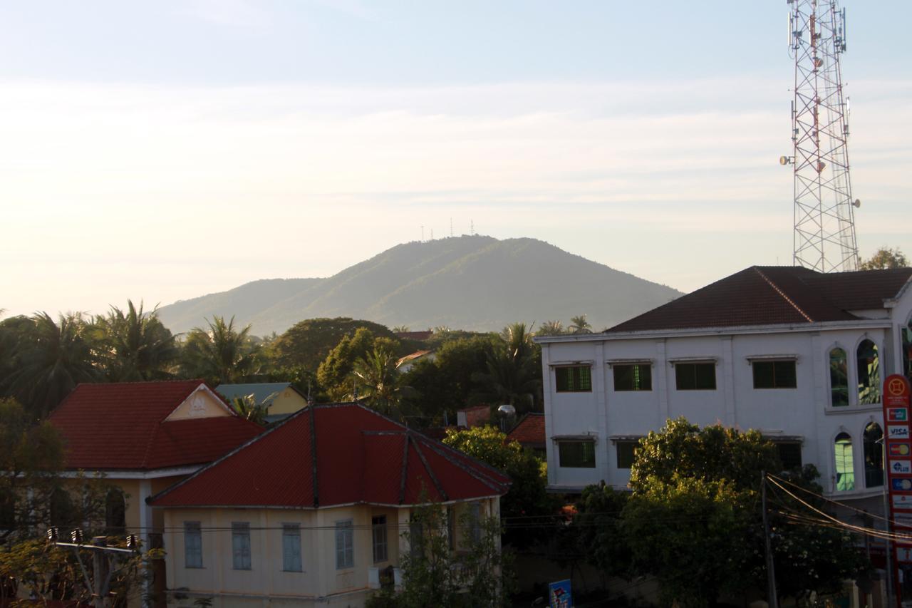 Pama Hotel Kampong Chhnang Eksteriør billede