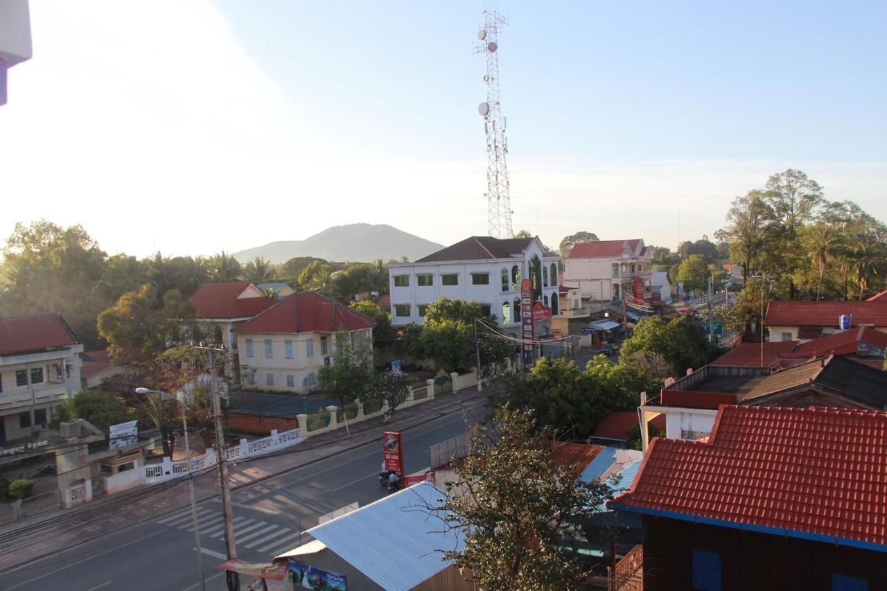 Pama Hotel Kampong Chhnang Eksteriør billede
